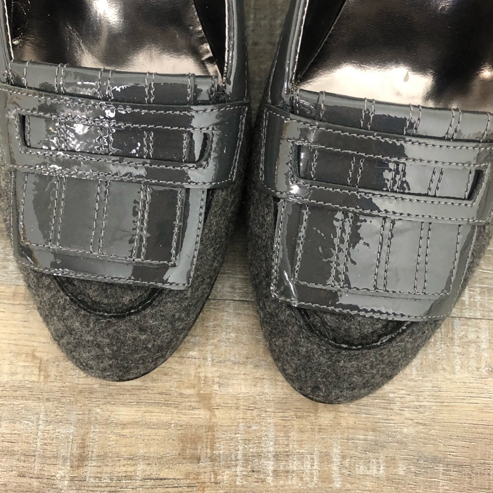 Jon Josef Gray Fabric Patent Leather Dress Pumps Size 8.5 - Picture 7 of 10